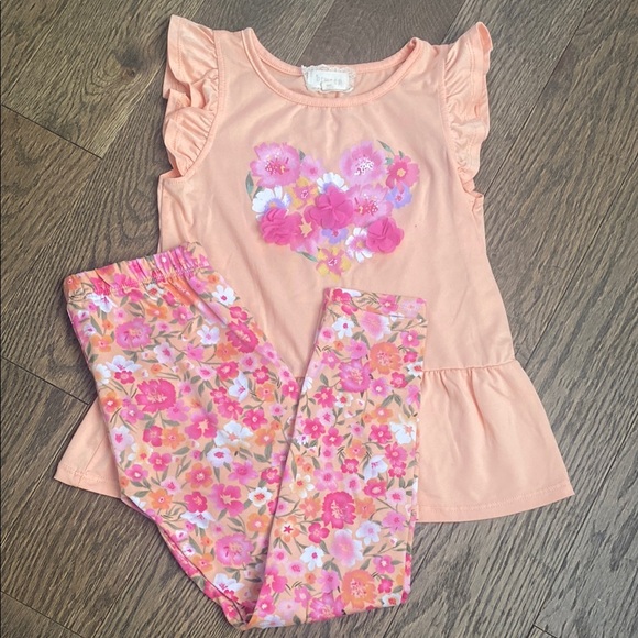 btween Peach and Pink Floral Kids Matching Set - Picture 1 of 5